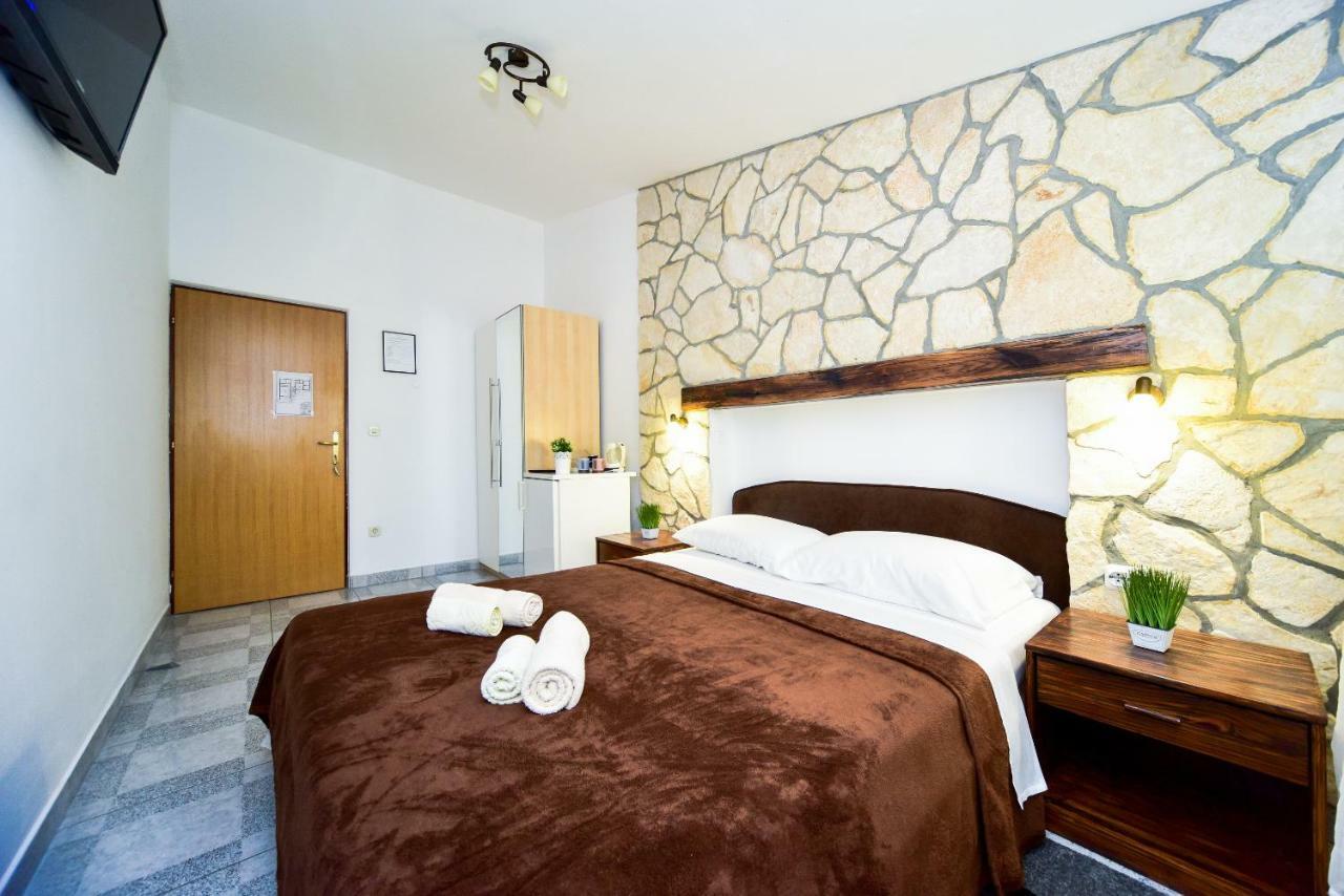 Bed and Breakfast Haus Josipa à Maslenica Extérieur photo